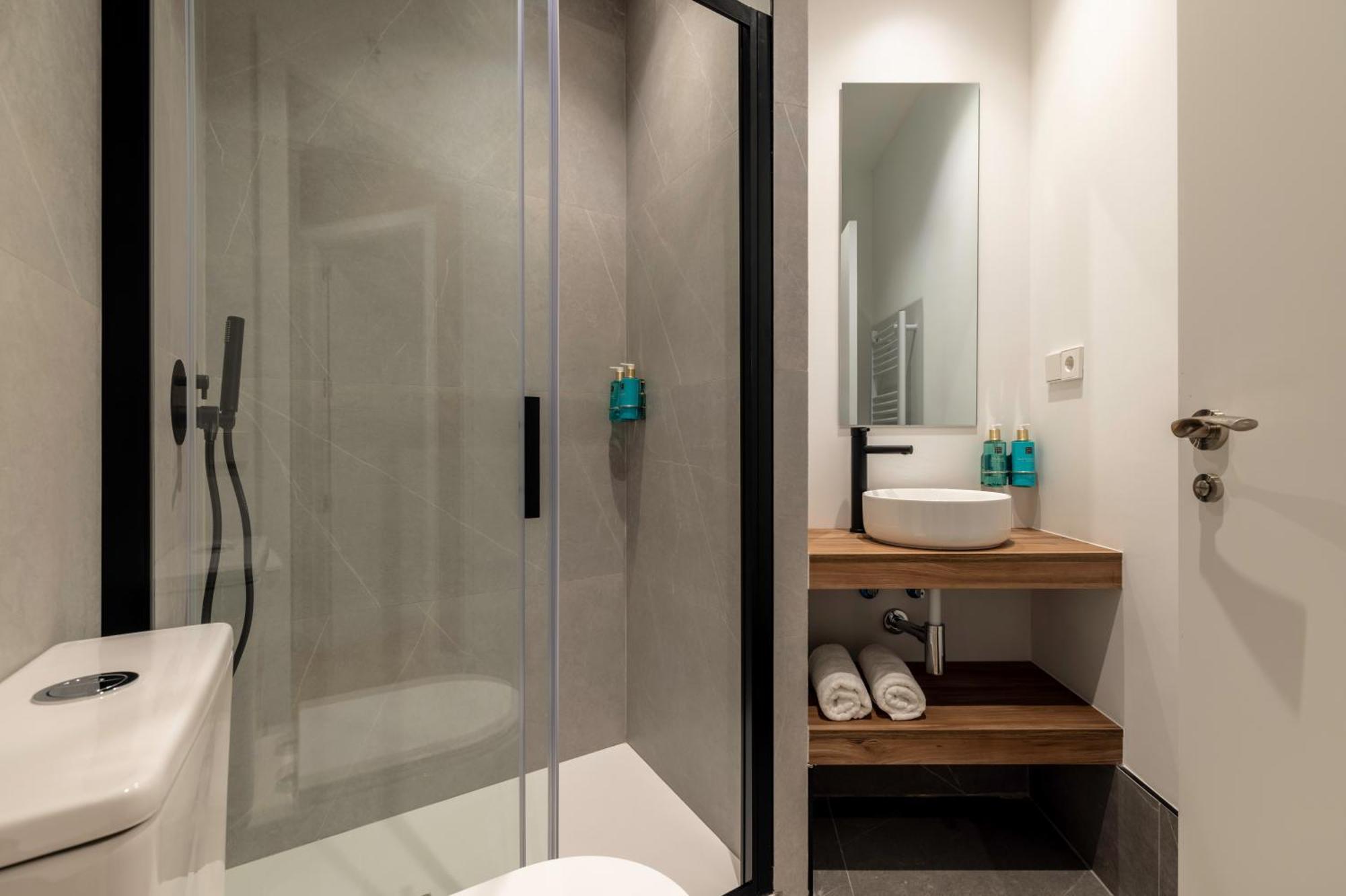 New Designed Flat 3 Bedrooms 2 Showers Madrid Luaran gambar